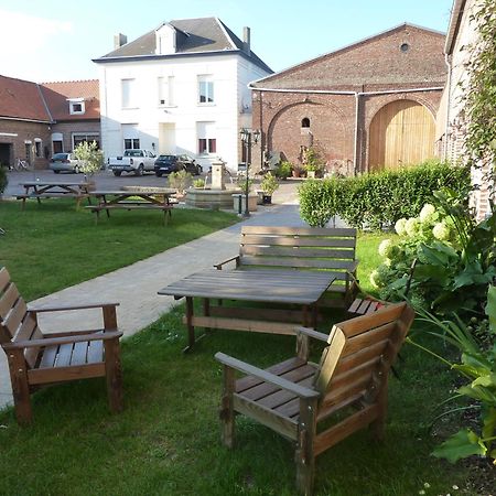 Bed and Breakfast Ferme De Montecouvez Crèvecoeur-sur-lʼEscaut Exterior foto