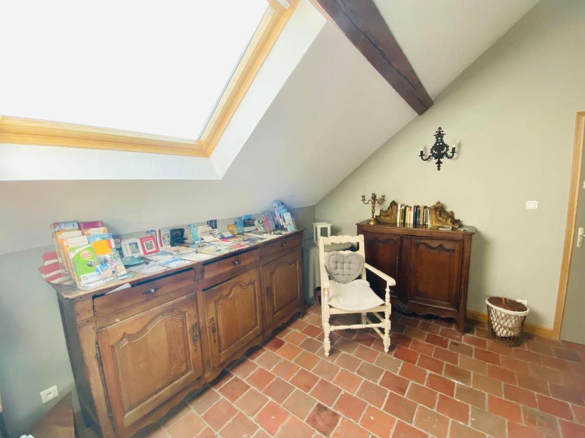 Bed and Breakfast Ferme De Montecouvez Crèvecoeur-sur-lʼEscaut Exterior foto