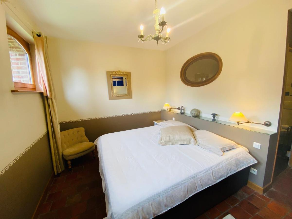 Bed and Breakfast Ferme De Montecouvez Crèvecoeur-sur-lʼEscaut Exterior foto